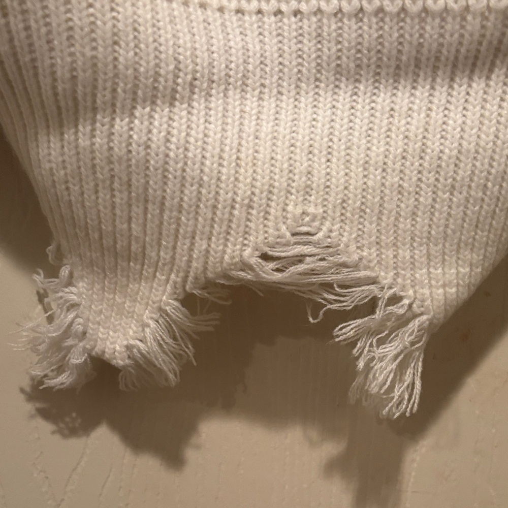 Fashion Nova Cream Frayed V-Neck Sweater - Picture 3 of 6